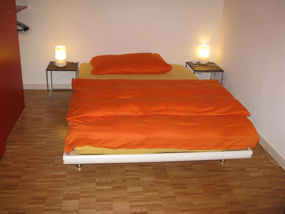 Unique Serviced Living @ Airport Line Bâle Extérieur photo