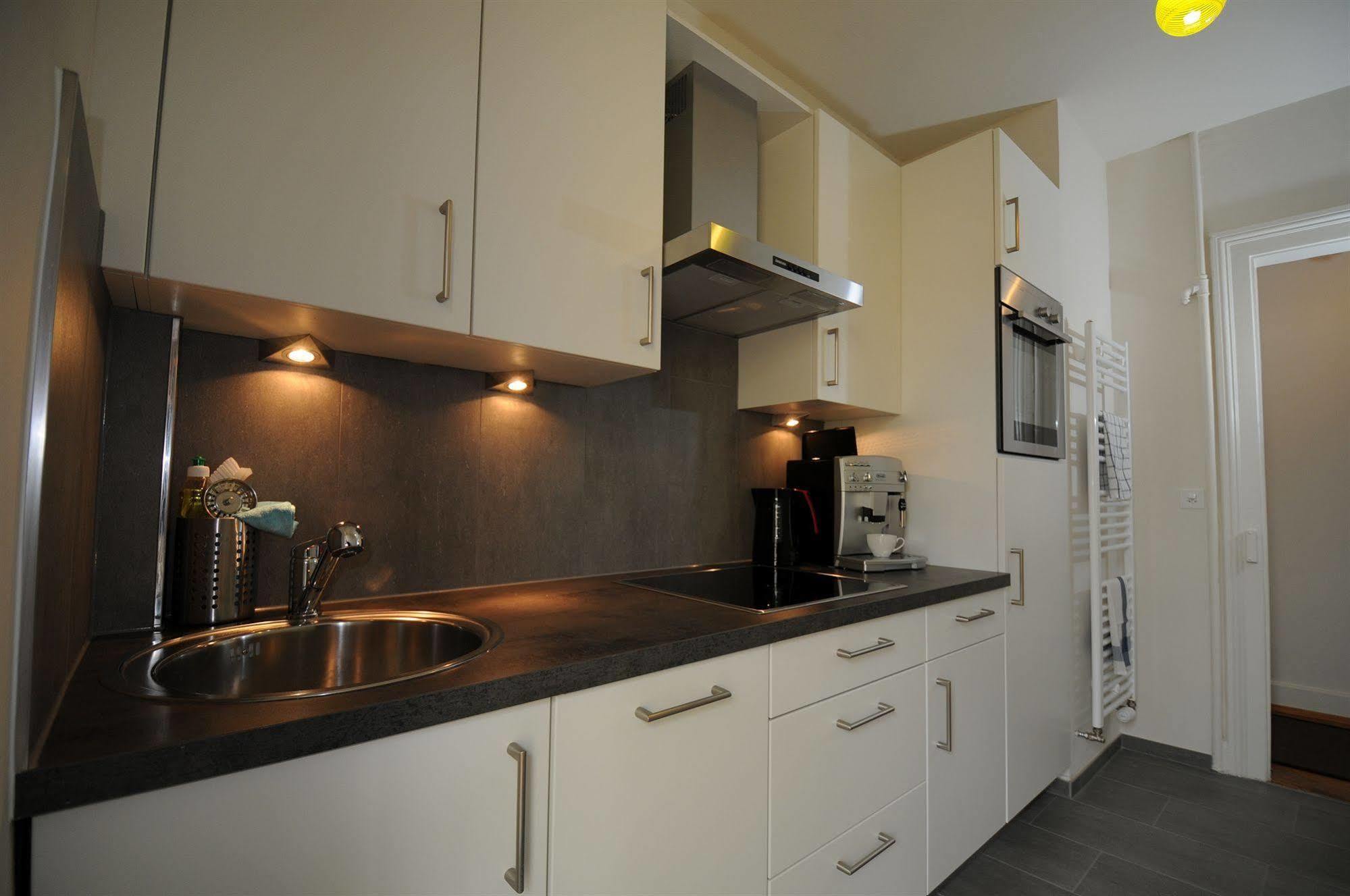 Unique Serviced Living @ Airport Line Bâle Extérieur photo