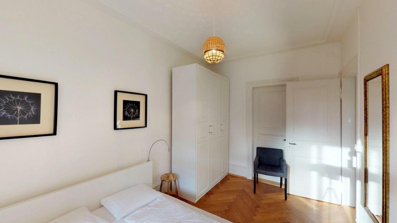 Unique Serviced Living @ Airport Line Bâle Extérieur photo