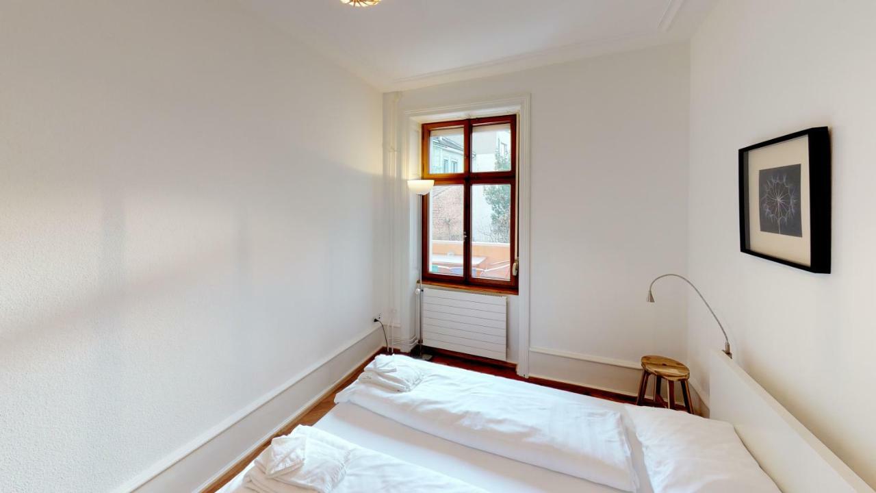 Unique Serviced Living @ Airport Line Bâle Extérieur photo